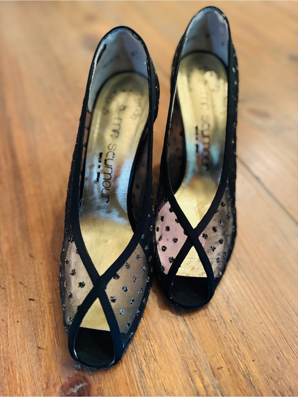 Rare vintage Stuart Weitzman Black Sheer Mesh polka dot Peep-Toe Heels size 9